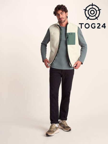 Tog 24 Cream Mens Evan Sherpa Gilet (W90188) | €66
