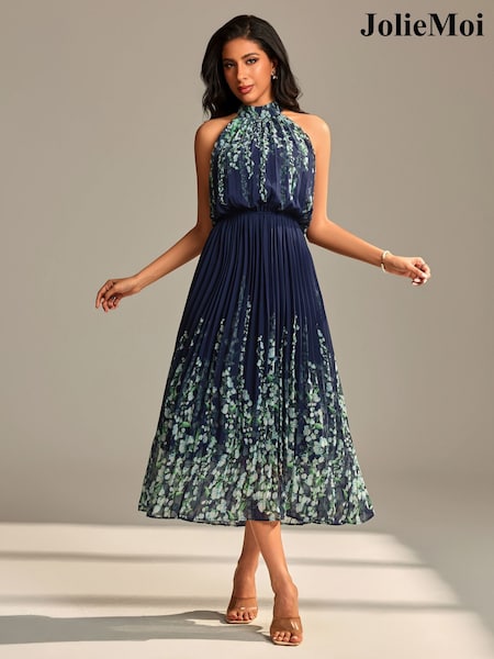 Jolie Moi Mirrored Chiffon Pleated Maxi Dress (W91506) | 122 €