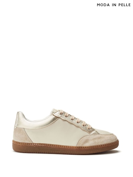 Moda in Pelle Alnmouth Scalloped Lace-Up Trainers (W93045) | €126
