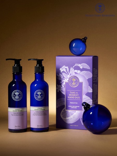 Neals Yard Remedies Take a Moment Hand Duo Citrus (W93267) | €40