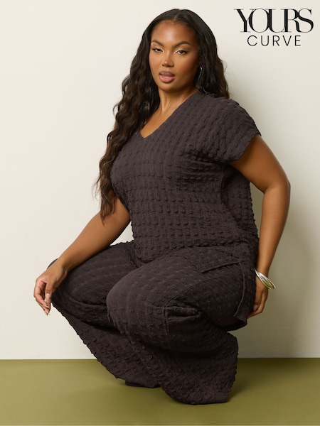 Castanho - Yours Curve Bubble Texture Grown On T-Shirt (W93517) | R$ 235