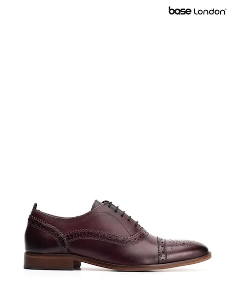 Rojo oscuro - Base London Cast Washed Brogue Shoes (W97268) | 110 €