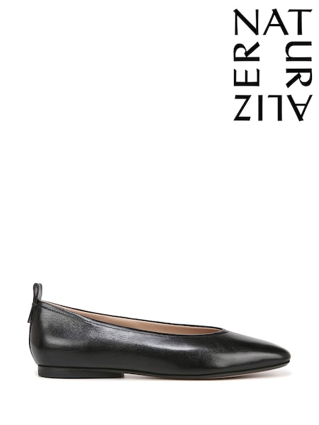 Naturalizer Carla Regular Fit Ballet Flats (W97700) | €146