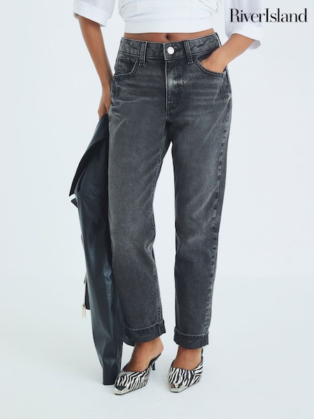 River Island Black Petite Mom Sculpt Jeans (W99300) | €68