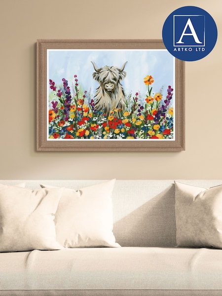 Artko Birch Longhorn in Flowers By Yvette St.Amant Framed Art (Y00729) | €129