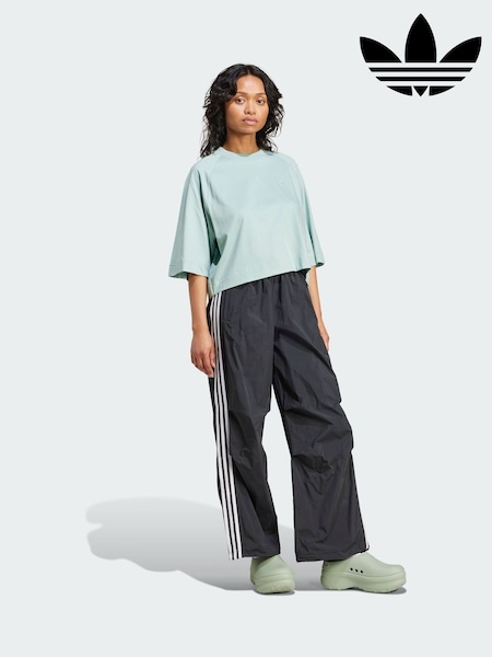 adidas Originals 3-Stripes Woven Parachute Tracksuit Bottoms (Y01325) | ‏320 د.إ.‏