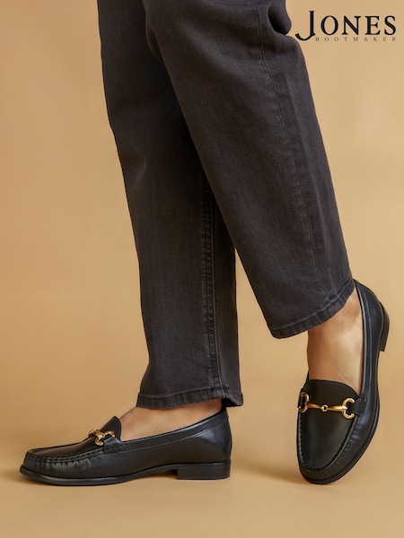 Jones Bootmaker Black Lorella Leather Heeled Loafers (Y05070) | €126