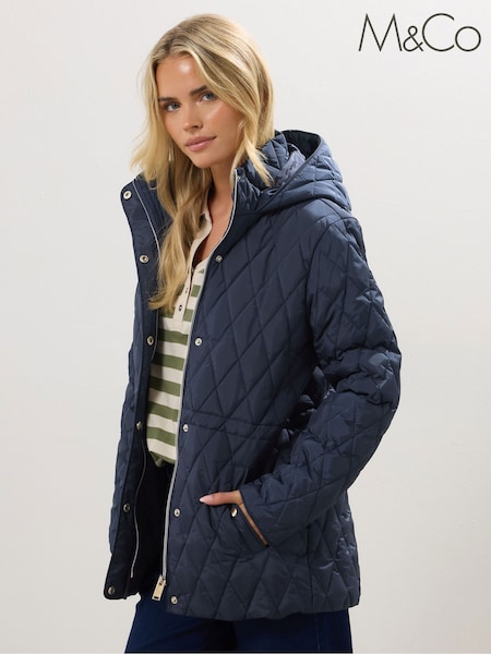M&Co Petite Short Diamond Quilted Jacket (Y05164) | R$ 630
