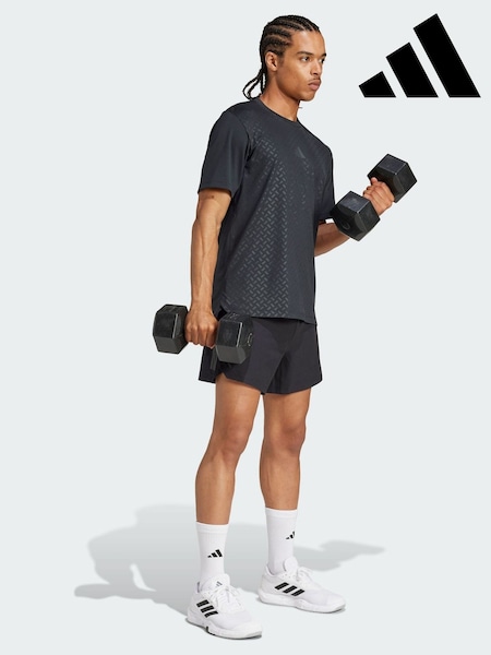 adidas Black Power 3 Stripes T-Shirt (Y07948) | R$ 375