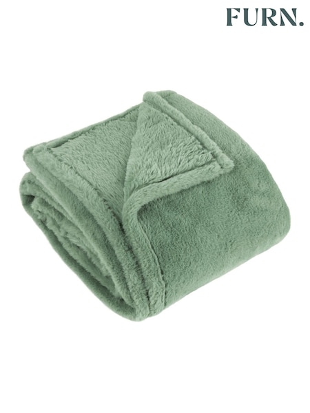 Furn Forest Green Kallu Double Sided Faux Fur Throw (Y08958) | 163 QAR - 208 QAR