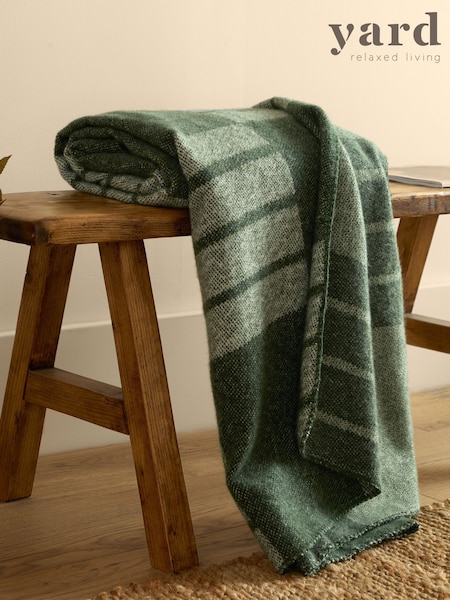 Yard Moss Harlech Woven Reversible Throw (Y08965) | 228 QAR