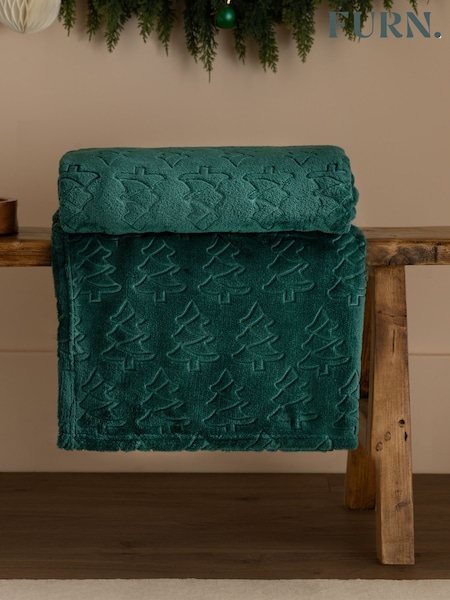 Furn Emerald Festive Trees Fleece Throw (Y08998) | €24.50
