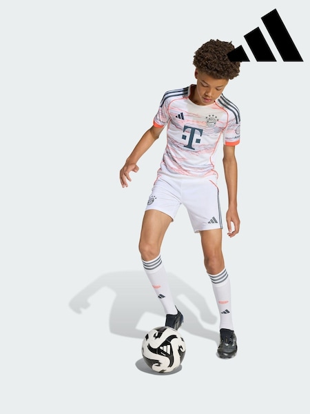 adidas White FC Bayern 25/26 Away Shorts (Y09026) | €40