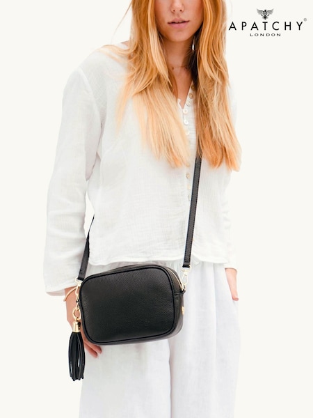 Apatchy Black The Tassel Leather Cross-Body Bag (Y09192) | €99