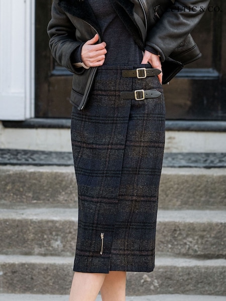 Celtic & Co Blue Midi Celt Kilt Skirt (Y09342) | R$ 1.530
