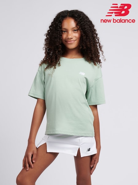 New Balance Kids Jersey Small Logo T-Shirt (Y09647) | 28 € - 34 €