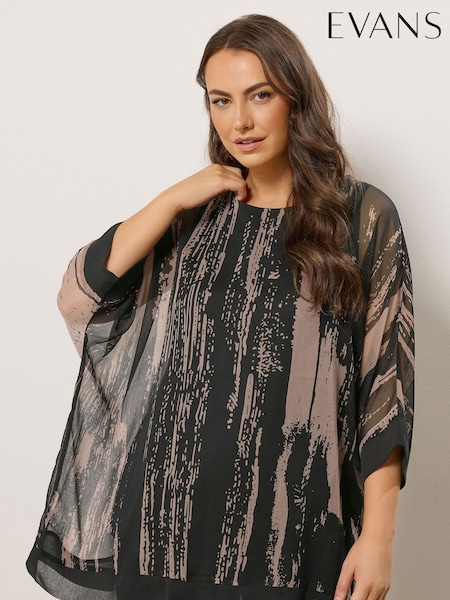 Evans Cape Black Top (Y09779) | R$ 415