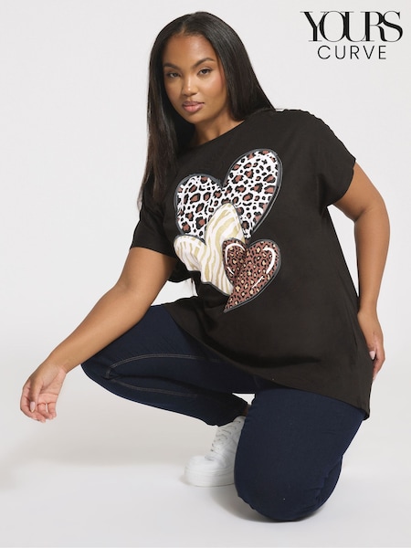 Yours Curve Triple Heart Logo Top (Y11868) | R$ 195