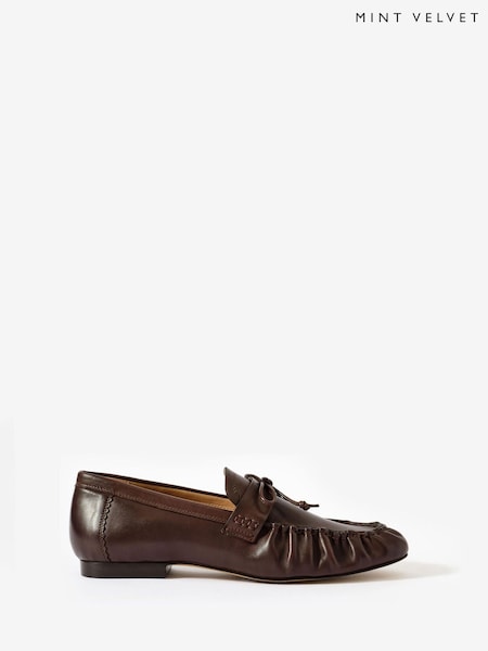 Mint Velvet Brown Imogen Leather Ruched Loafers (Y11923) | €131