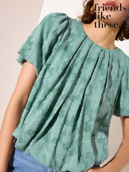 Φλοράλ Γαλαζοπράσινο - Friends Like These Short Sleeve Bubble Hem Pleated Blouse (Y12940) | € 69