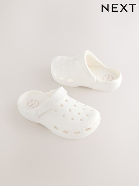 White Wide Fit (G) Comfort Clogs (Y14983) | 52 QAR - 68 QAR