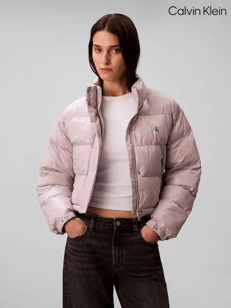Calvin Klein Pink Crop Puffer Jacket (Y15340) | R$ 1.680