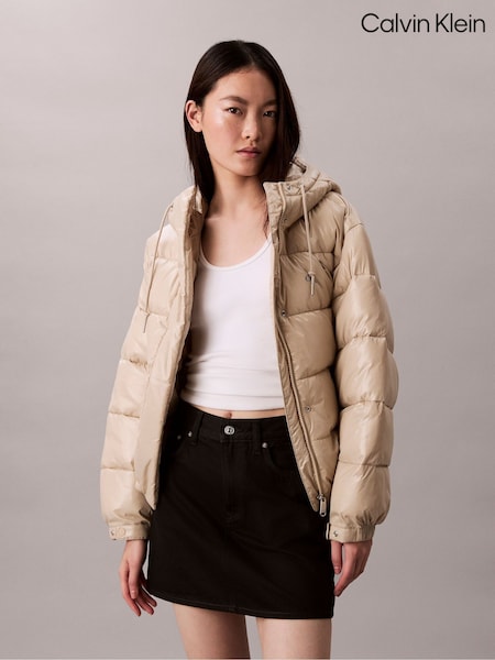Calvin Klein Cream High Shine Hooded Puffer Jacket (Y15347) | €229