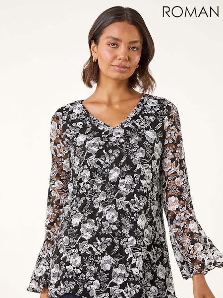 Roman Black Floral Print V-Neck T-Shirt (Y15997) | €57