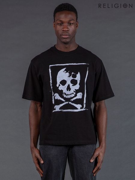 Religion Black Skull Crossbone T-Shirt (Y18960) | R$ 395