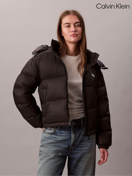 Calvin Klein Short Down Puffer Jacket (Y19633) | R$ 2.075