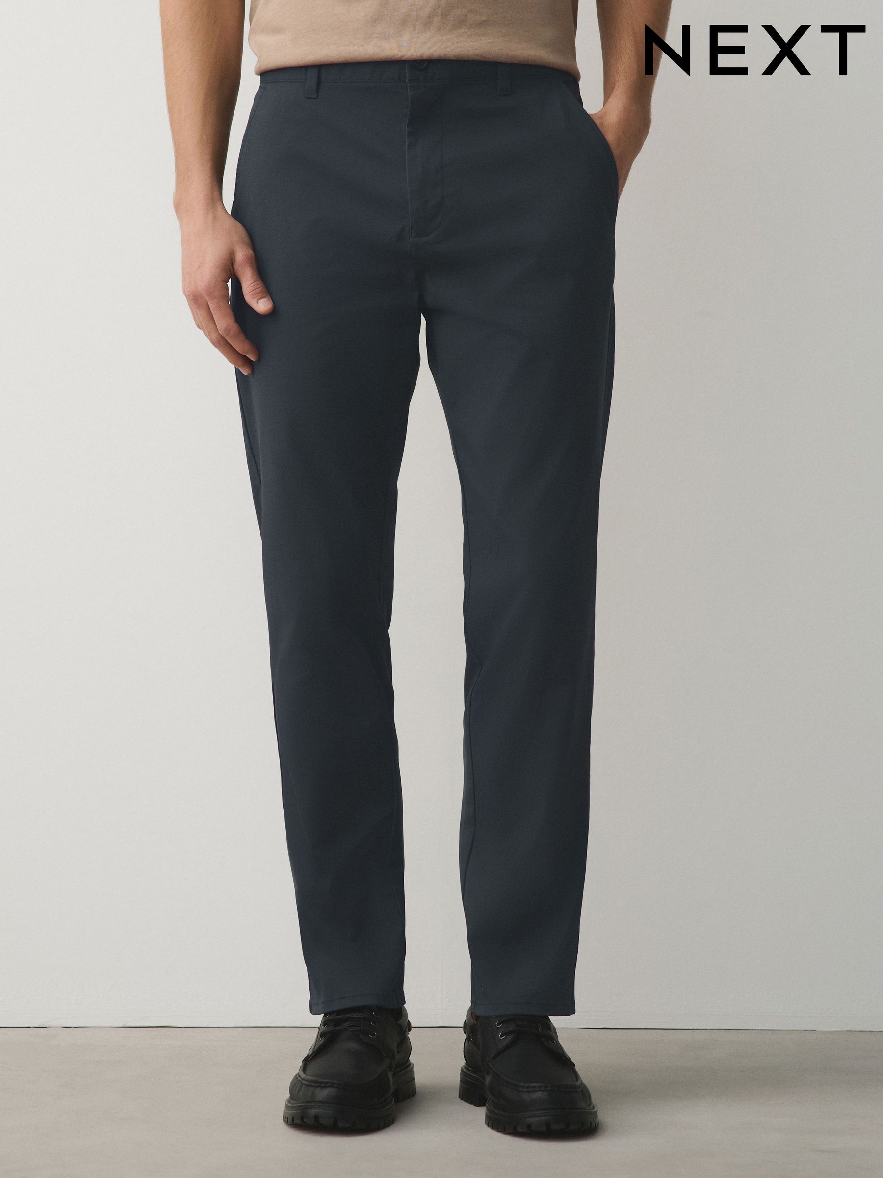 Pantaloni Chino Bărbați | Vezi Colecția | Next RO