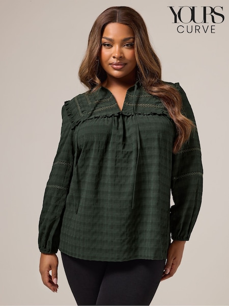 Yours Curve Green Long Sleeve Detail Top (Y19652) | €39