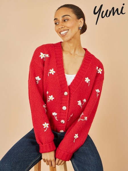 Yumi Red Hand Embroidered Chunky Knitted Cardigan (Y21622) | 297 QAR