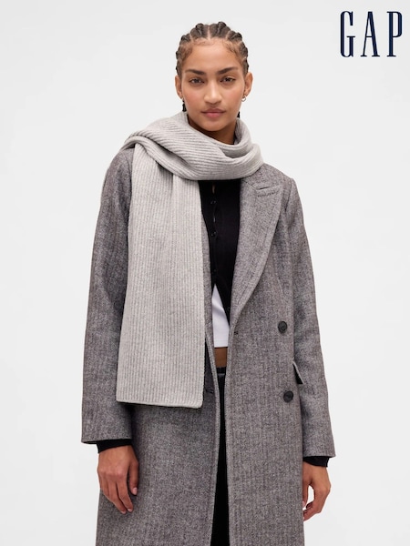 Gap Grey Scarf (Y23432) | €37
