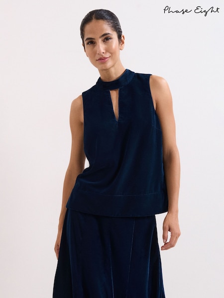 Phase Eight Eilish Velvet Top (Y27834) | ‏411 ر.ق.