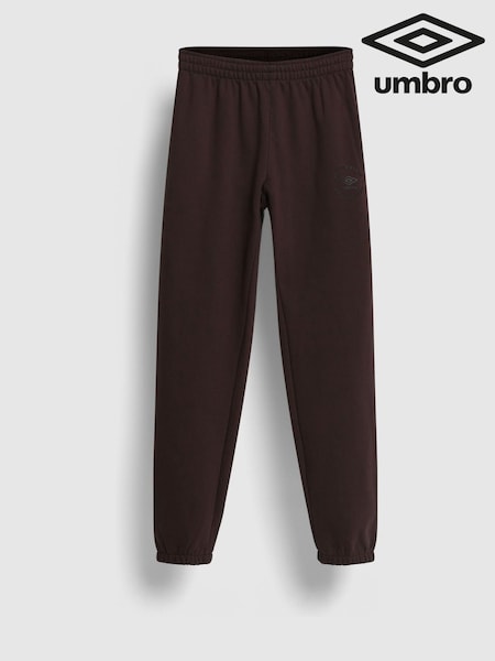 Umbro Brown Relaxed Joggers (Y29400) | €53