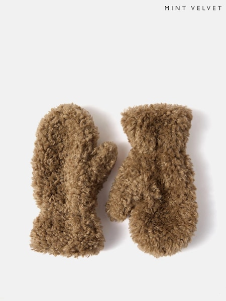 Mint Velvet Natural Neutral Borg Mittens (Y32299) | €50