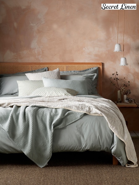Secret Linen Store Sage Supersoft Fitted Sheet (Y35867) | €55 - €78