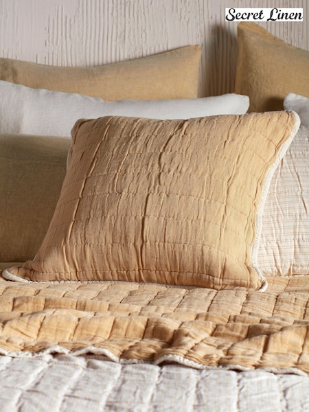 Secret Linen Store Yellow Vivienne Quilted Cushion Cover (Y35876) | R$ 275