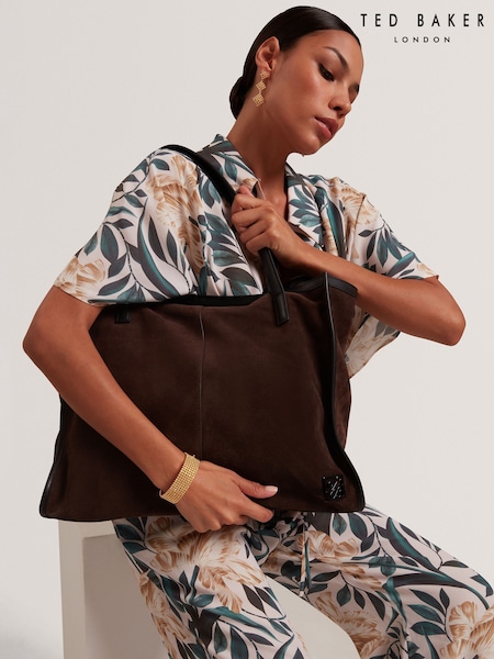 Ted Baker Brown ANNIEYY Script Detail Large Suede Tote (Y35947) | R$ 1.965