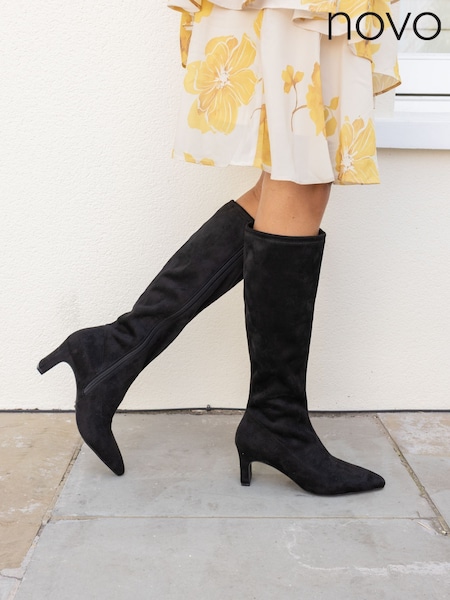 Schwarz - Novo GAZE Slim Block Heel Chisel Toe Stretch Knee Boot (Y36026) | 108 €