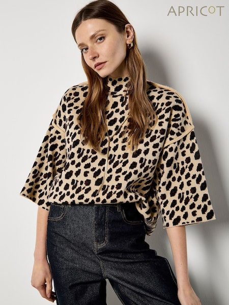 Apricot Natural Animal Print Knitted T-Shirt (Y38489) | €66