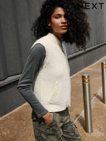 Ecru - Knitted Zip Up Sleeveless Gilet With Pockets