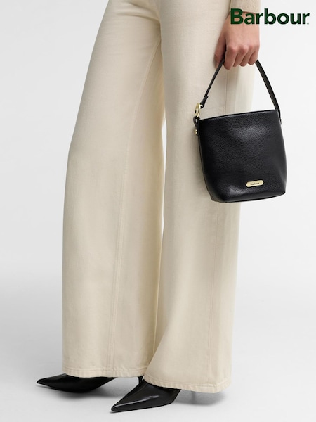 Czarny - Barbour® Cedar Mini Leather Bucket Bag