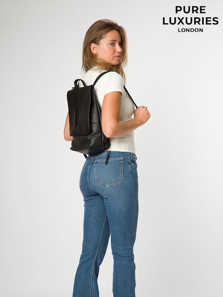 Pure Luxuries London Brigitte Leather Black Backpack (Y48153) | SGD 114