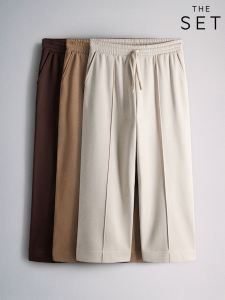 بني / كريمي / شوكولاتة - The Set 3 Pack Pintuck Sweat Joggers