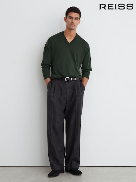 أخضر داكن - Regular Reiss Earlsfield Merino Wool V-neck Jumper