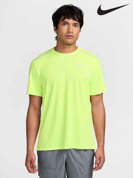 Zitronengelb - Regular Nike Miler Dri-fit Uv Running T-shirt