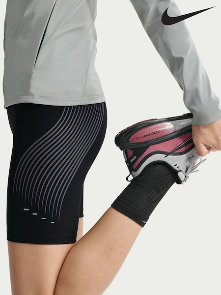 Black - Nike Swift High-waisted 7" Running Shorts