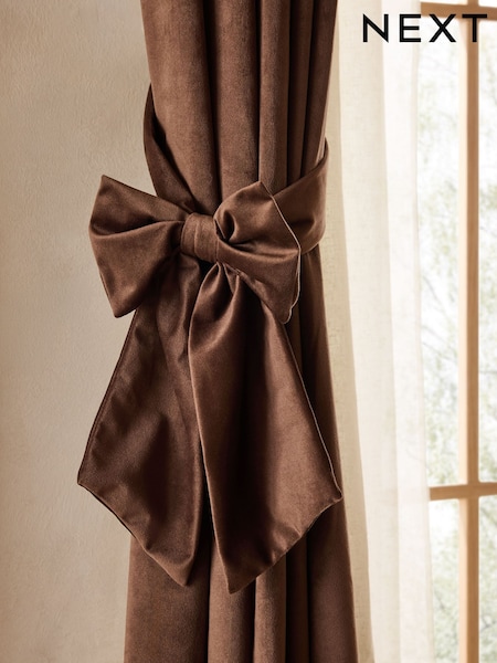 Set Of 2 Bow Matte Velvet Curtain Tie Backs
